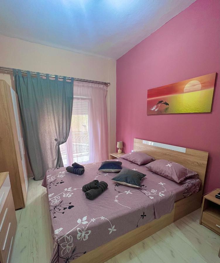 Rotonda Luxurious
